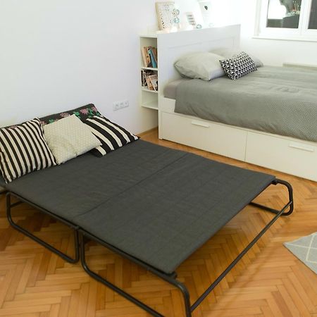 Bright & Stylish Studio Home, Superbly Located SJJ Extérieur photo